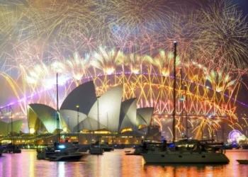 تجلیل از سال نو میلادی در سراسر استرالیا