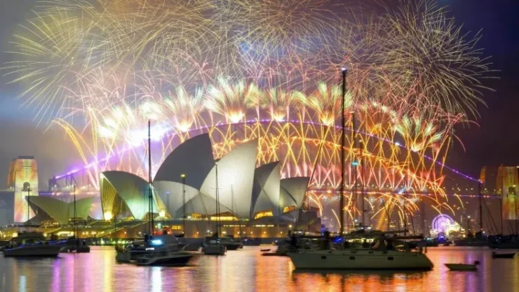 تجلیل از سال نو میلادی در سراسر استرالیا